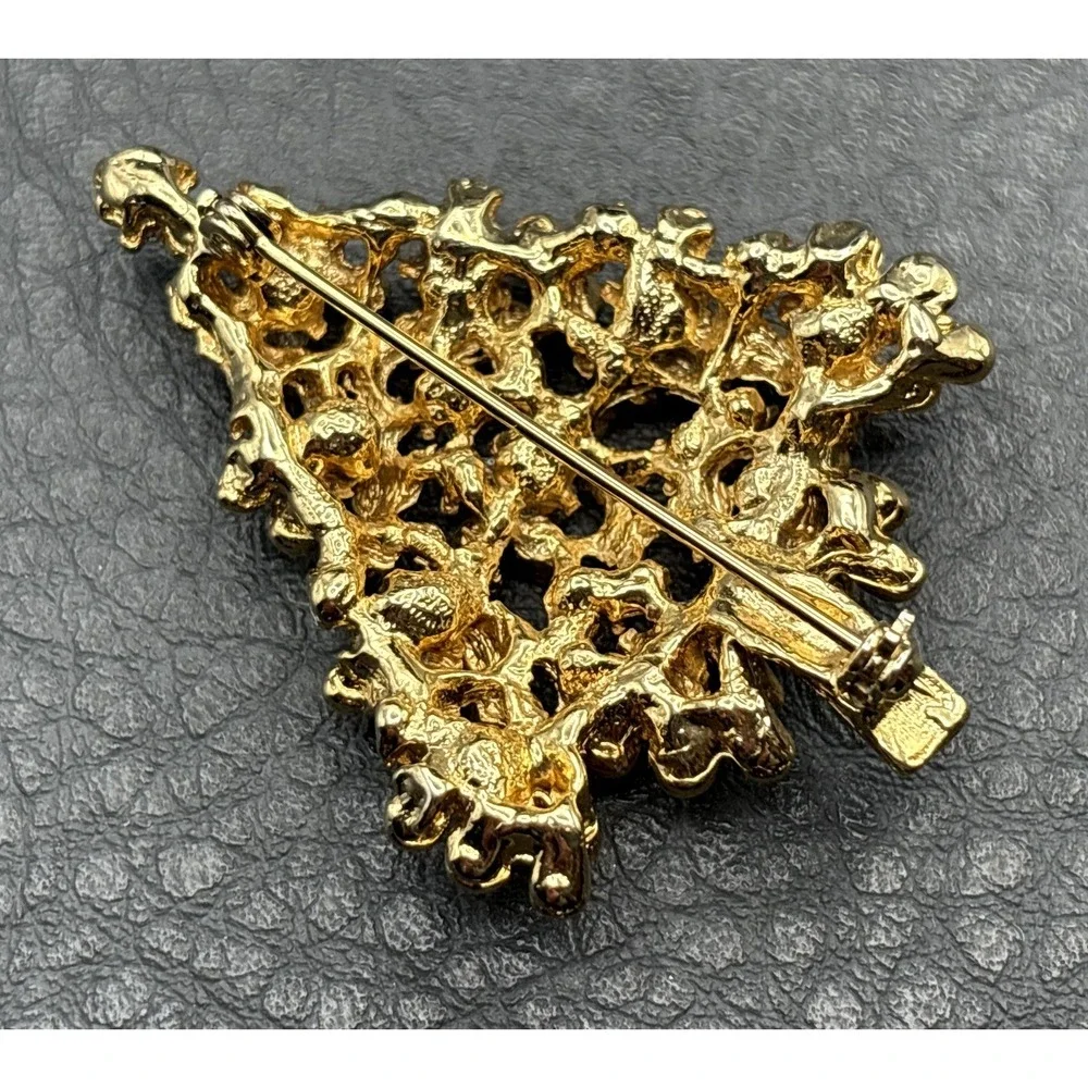 Vintage Colorful Christmas Tree Brooch Rhinestone Red Green Blue Gold Tone